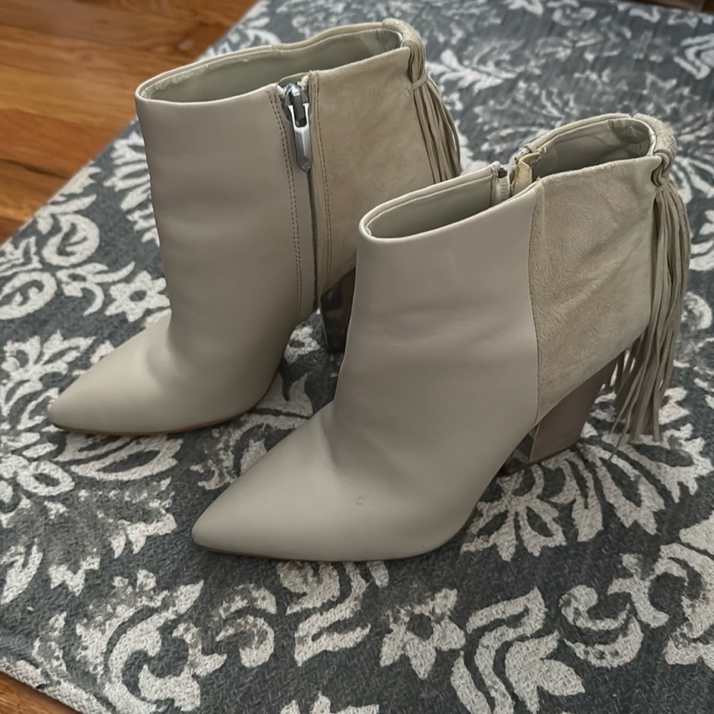 Sam Edelman Mariel Booties 6.5